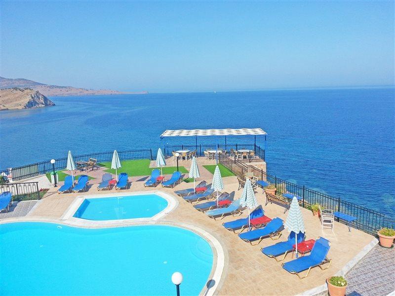 Anaxos Hill Aparthotel Exterior photo