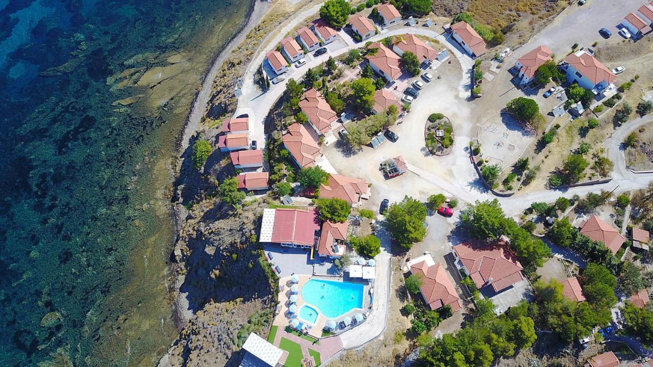 Anaxos Hill Aparthotel Exterior photo