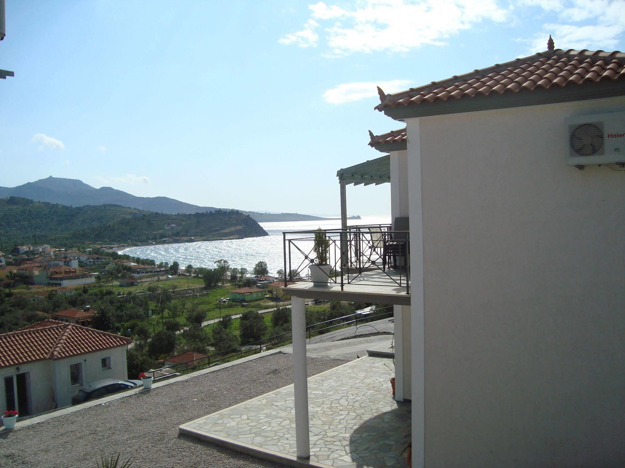 Anaxos Hill Aparthotel Exterior photo
