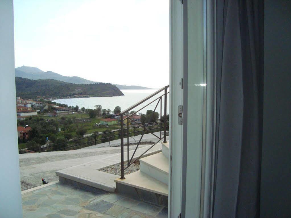 Anaxos Hill Aparthotel Exterior photo