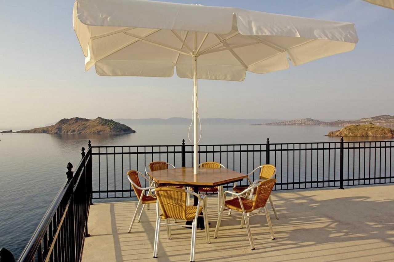 Anaxos Hill Aparthotel Exterior photo